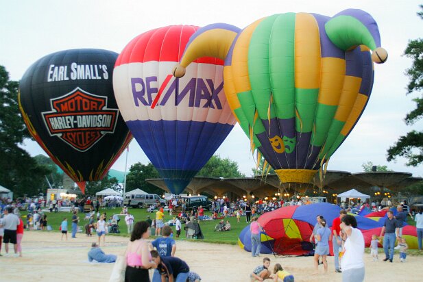 Callaway Gardens Balloon Glow 2004-09