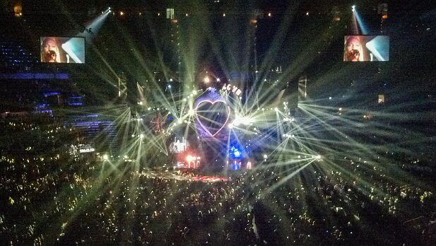 Concert Pink 2013-03