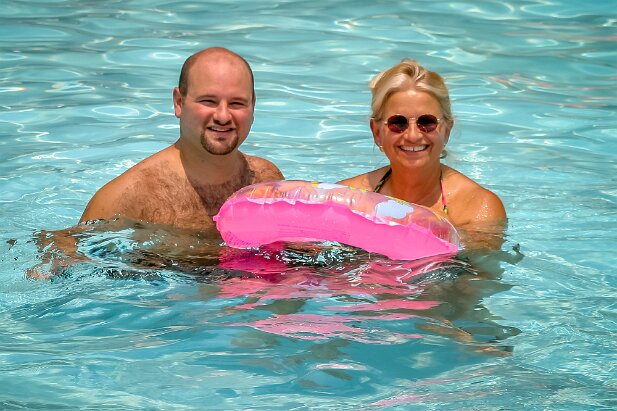 Pool Party 2004-07