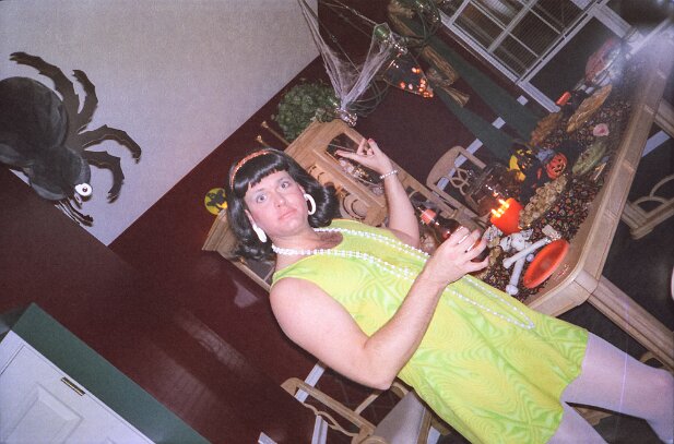 35mm015-halloween drag party-001