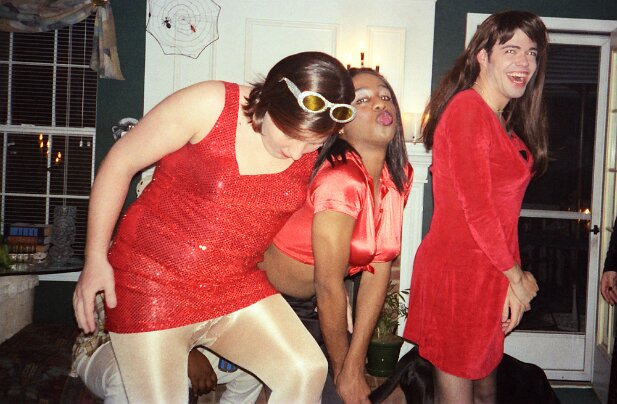 35mm015-halloween drag party-010